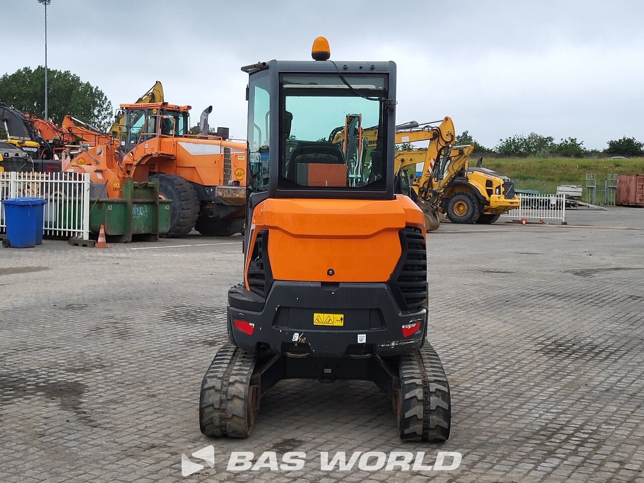 Other : Doosan DX27 Z حفارة صغيرة أقل من 10 طن (حفارات صغيرة)