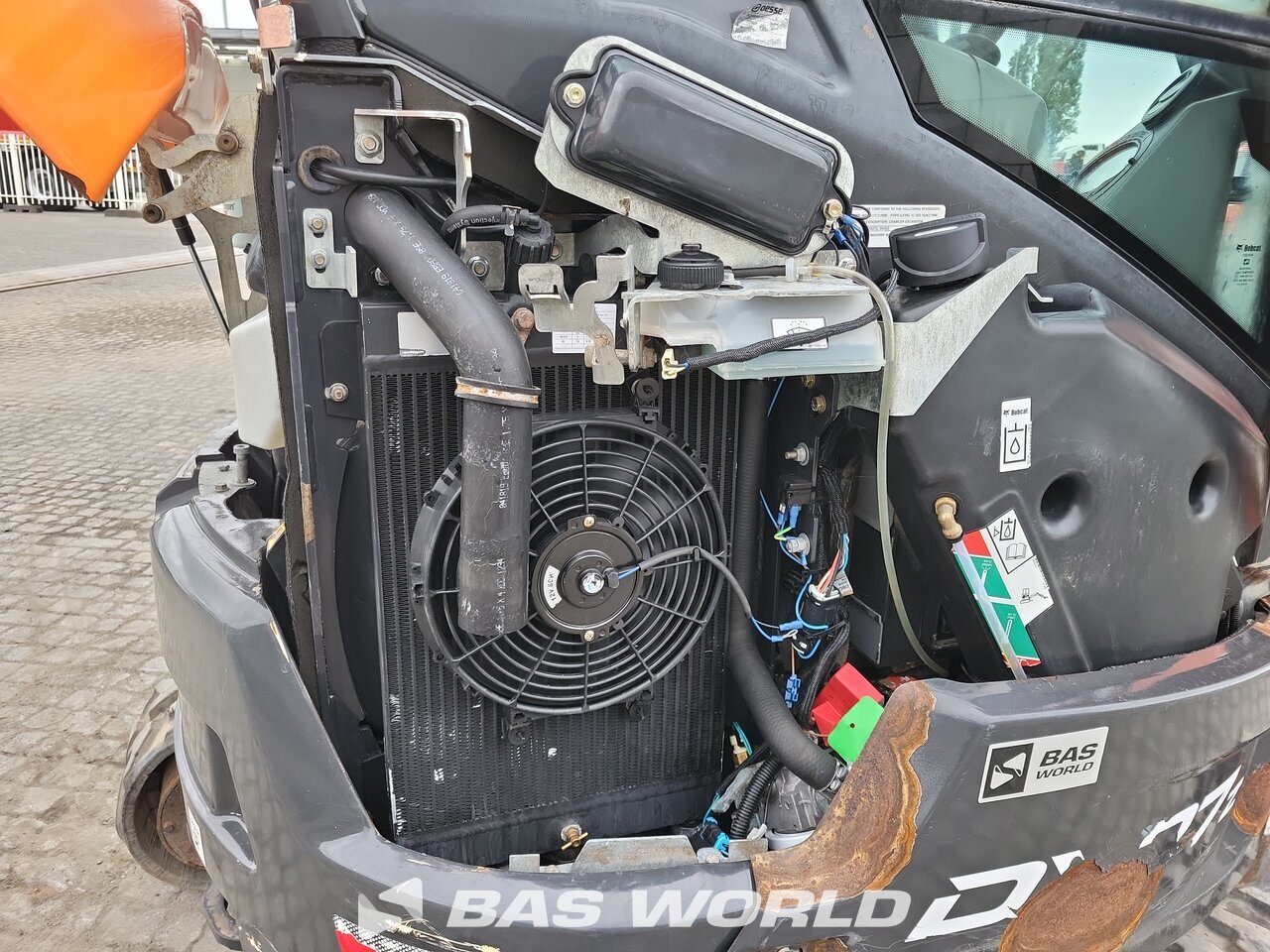 Other : Doosan DX27 Z حفارة صغيرة أقل من 10 طن (حفارات صغيرة)
