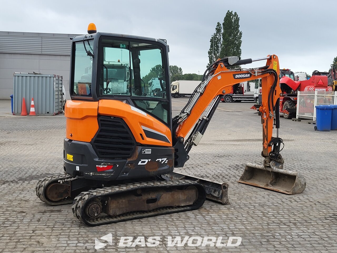 Other : Doosan DX27 Z حفارة صغيرة أقل من 10 طن (حفارات صغيرة)