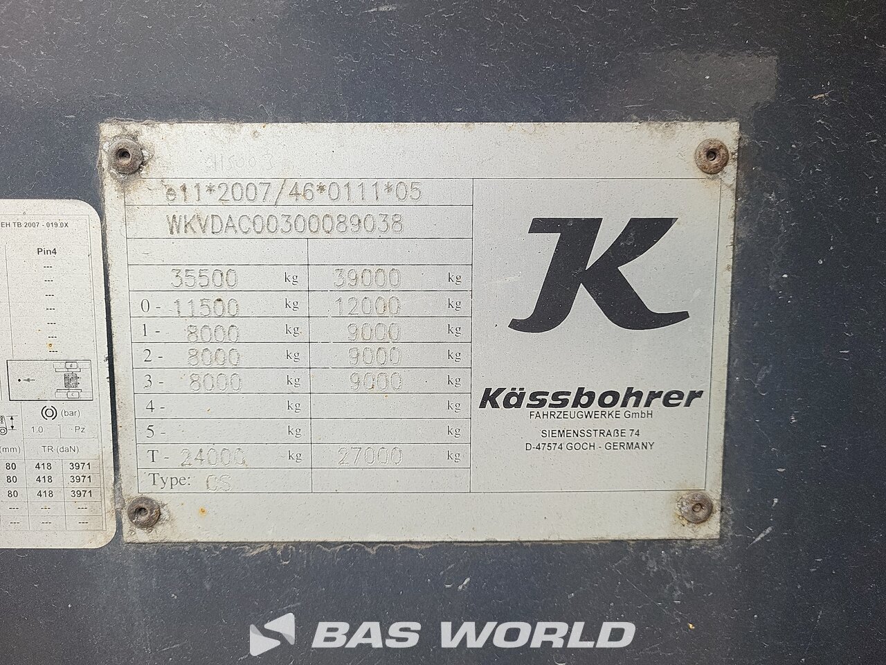 Other : Kässbohrer Poluprikolica šasija za kontejnere