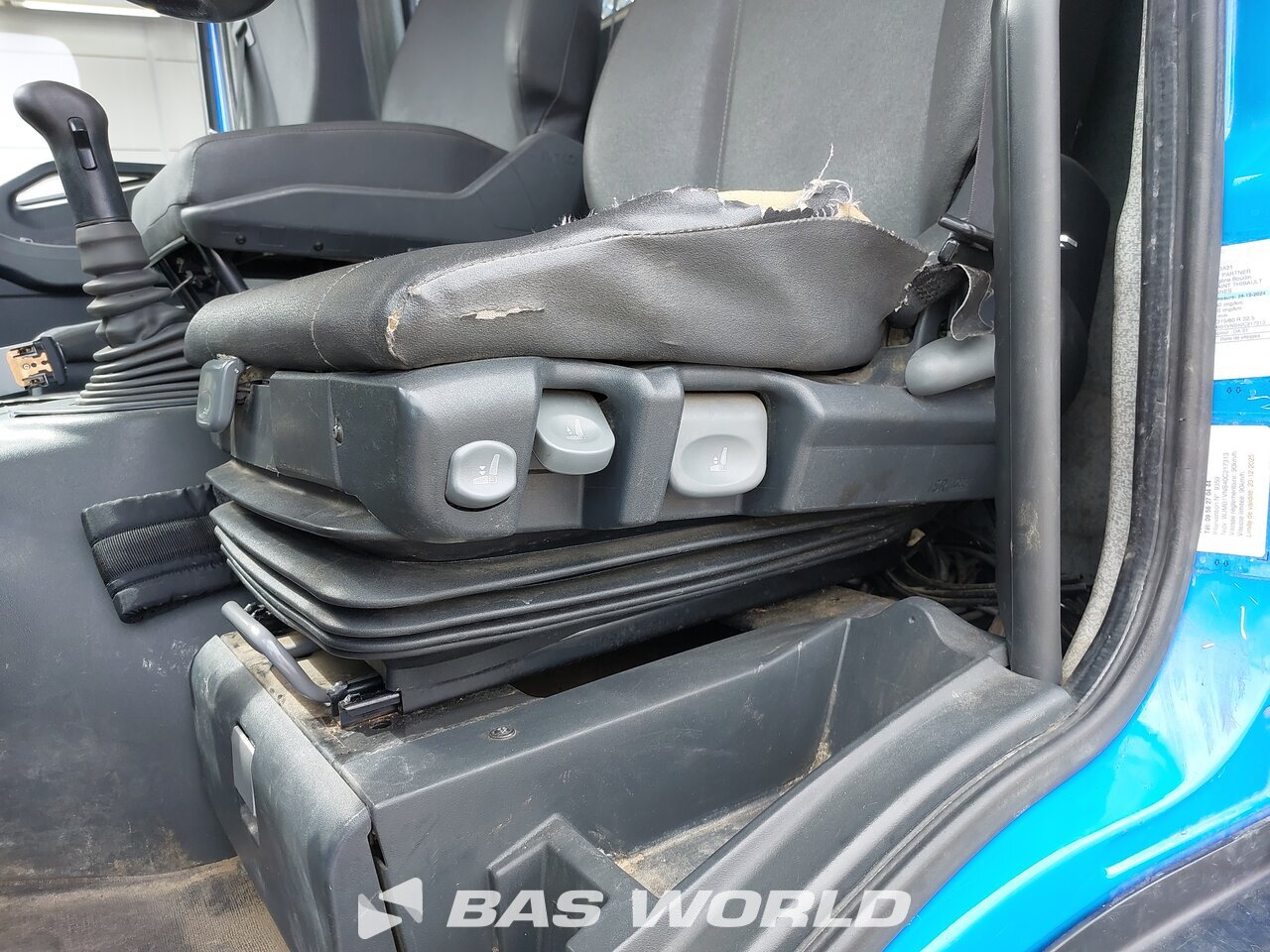 Other : Iveco Stralis 310 شاحنات مسطحة