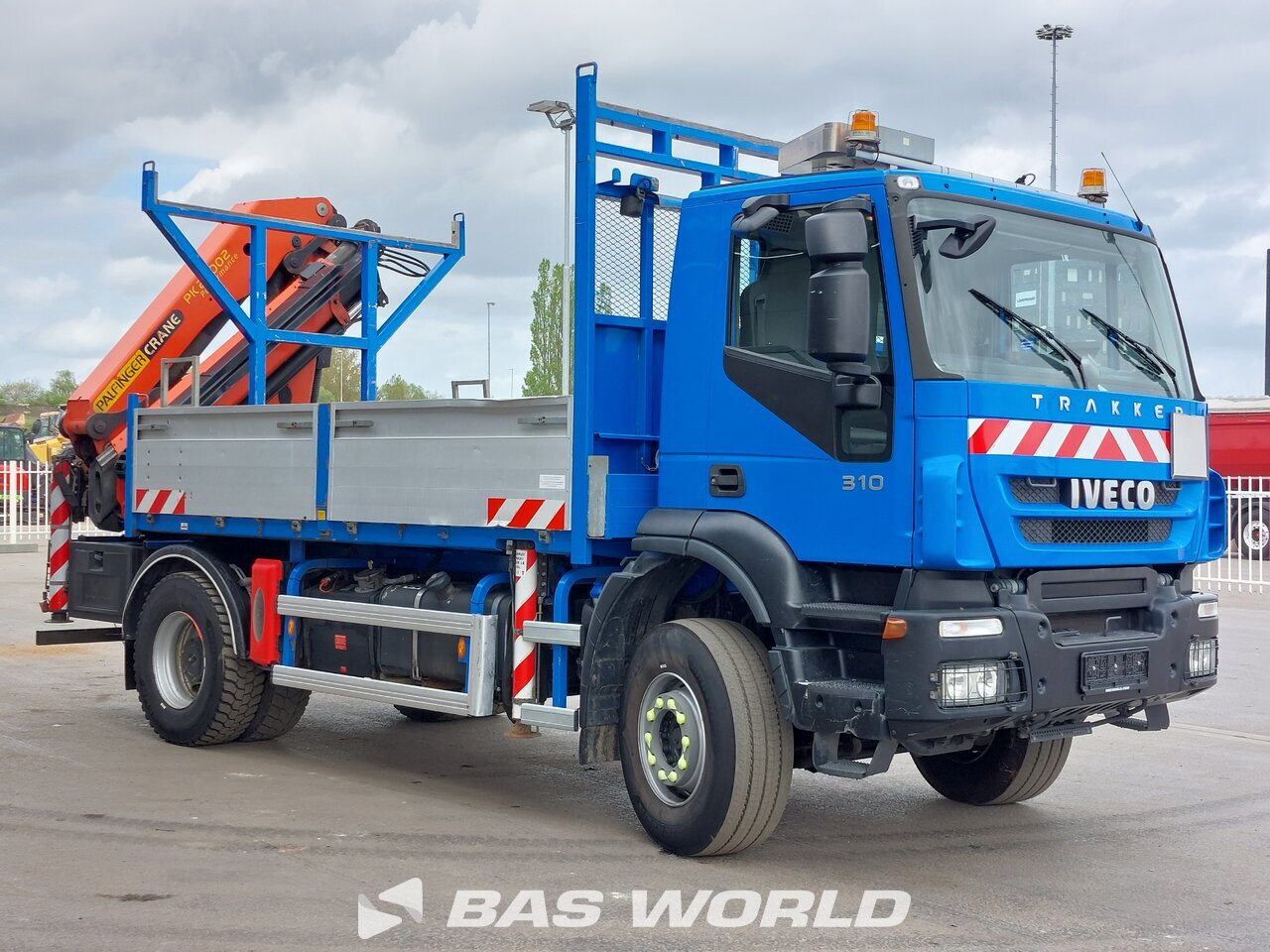 Other : Iveco Stralis 310 شاحنات مسطحة
