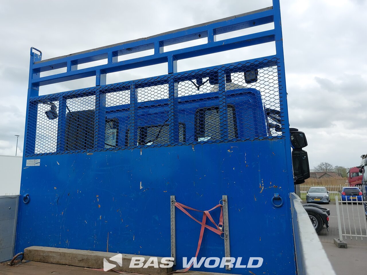 Other : Iveco Stralis 310 شاحنات مسطحة