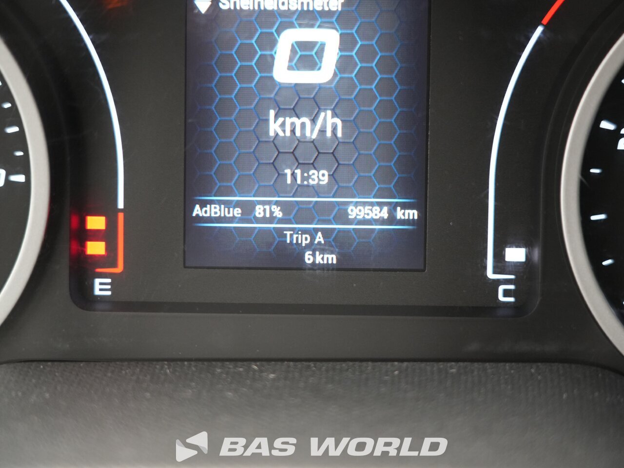 Other : Iveco Daily 35S14 شاحنة خفيفة بصندوق مغلق