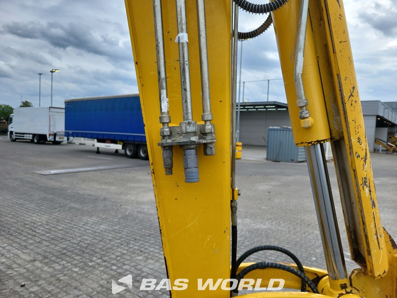 Other : Komatsu PC80 MR-5 Mini pelle <10t