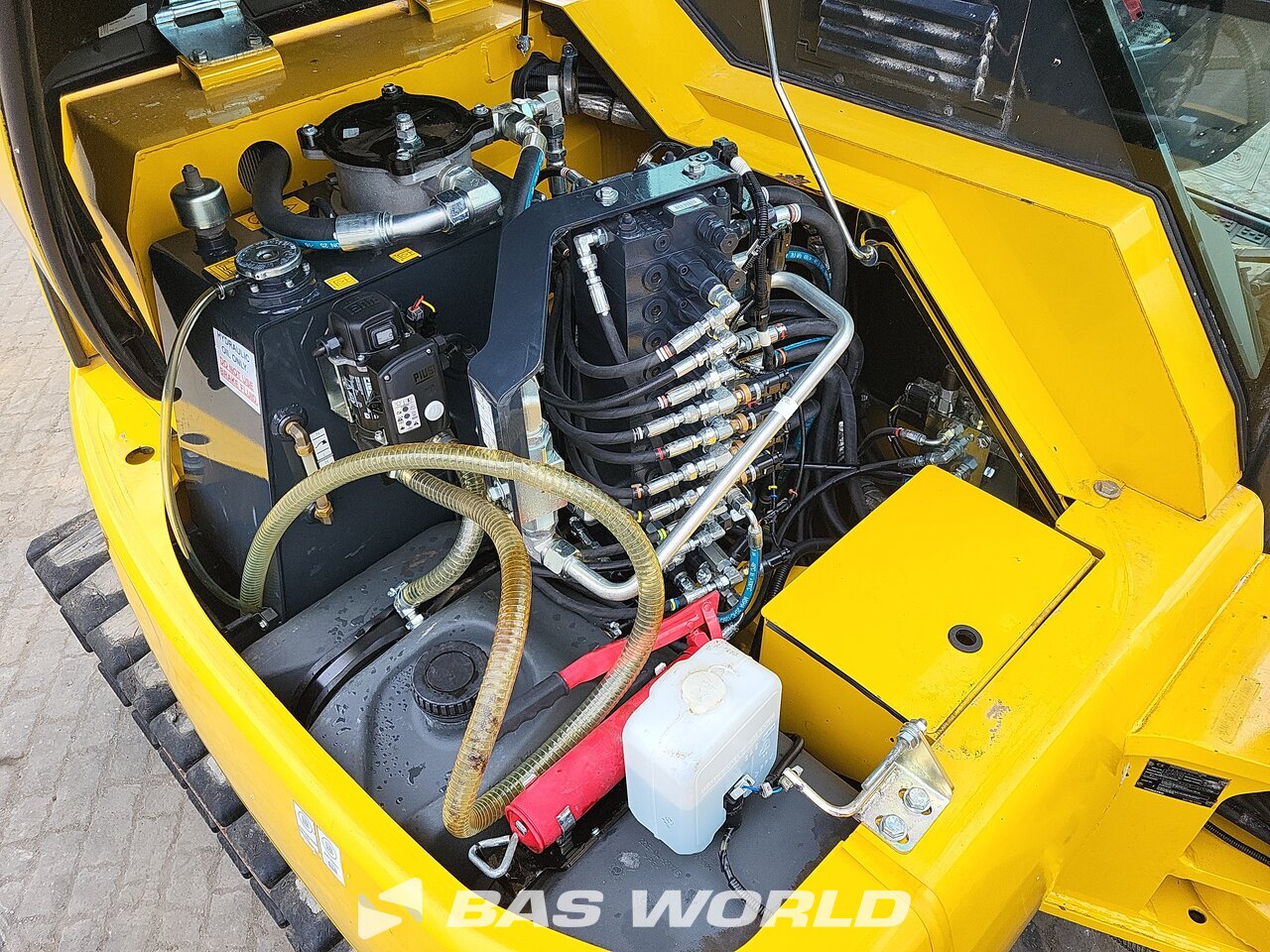 Other : Komatsu PC80 MR-5 Mini pelle <10t