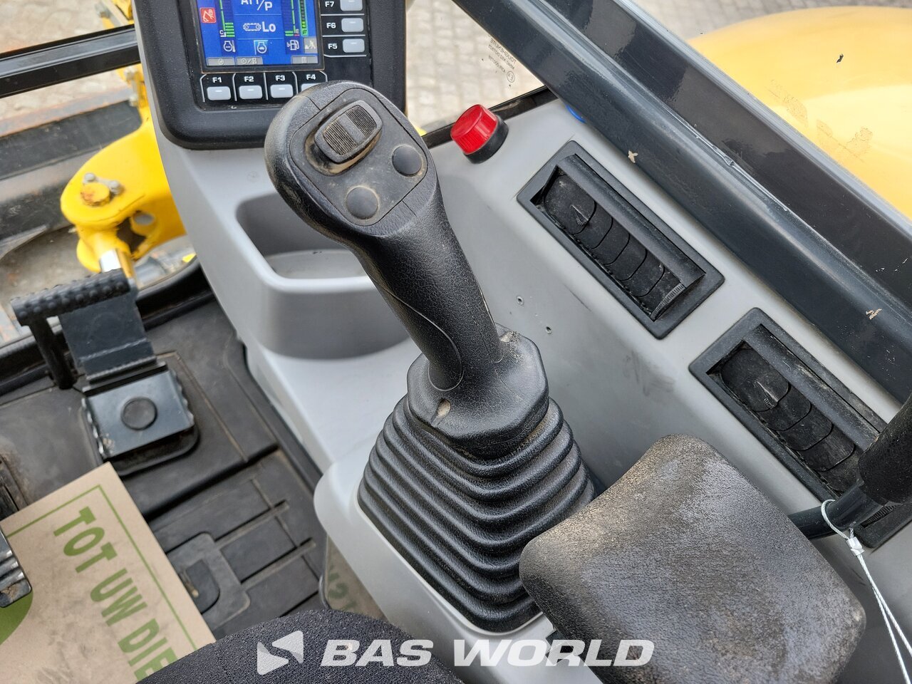 Other : Komatsu PC80 MR-5 Mini pelle <10t