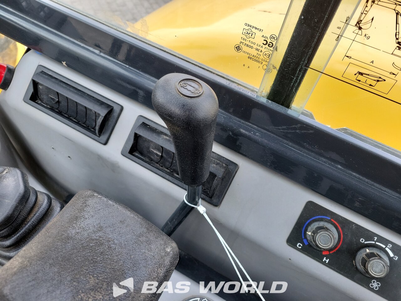 Other : Komatsu PC80 MR-5 Mini pelle <10t