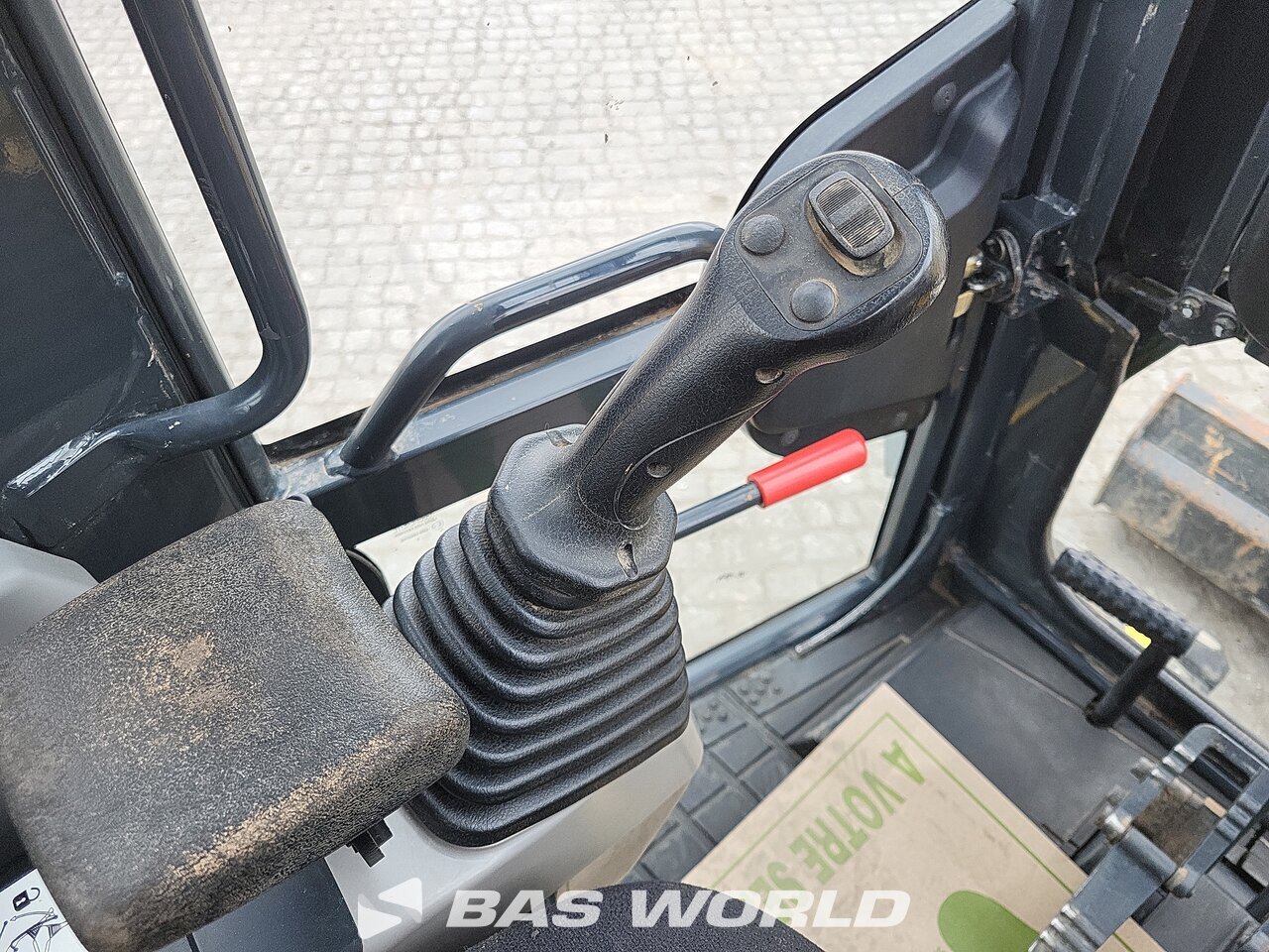 Other : Komatsu PC80 MR-5 Mini pelle <10t