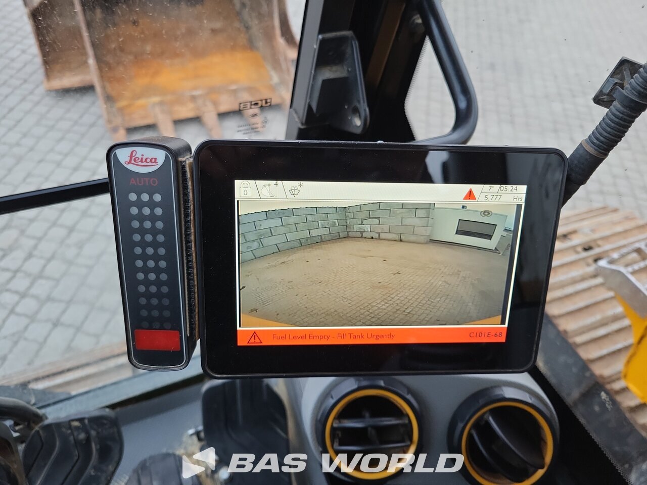 Other : JCB 140X Crawler excavators