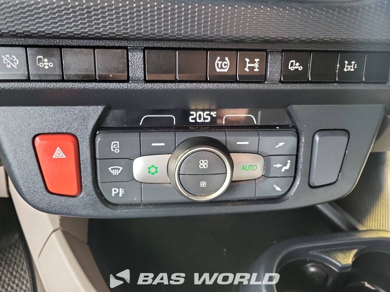 Other : DAF XG 480 Vetopöytäauto