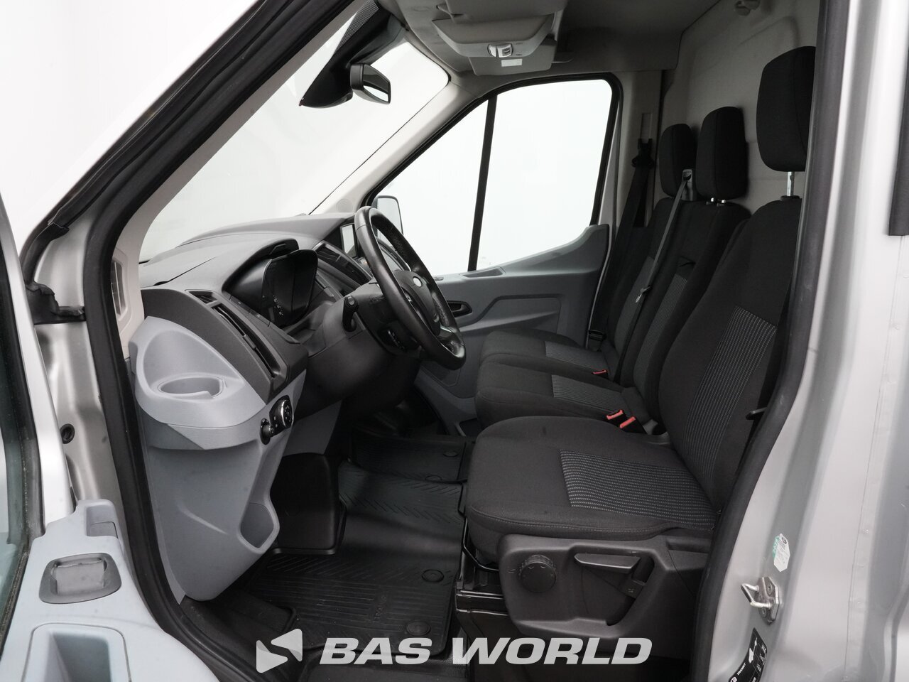 Other : Ford Transit 130pk Furgão