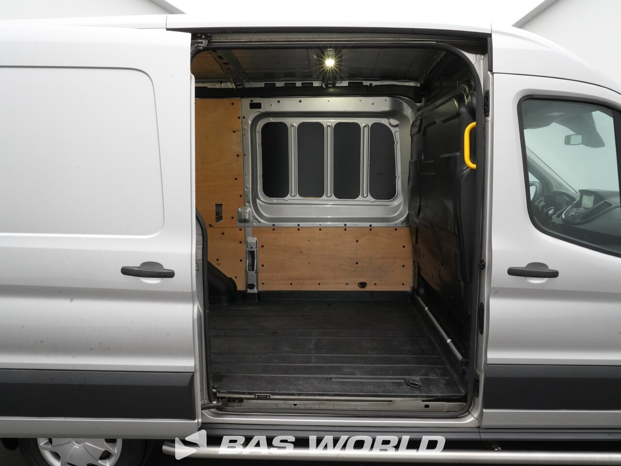 Other : Ford Transit 130pk Furgão