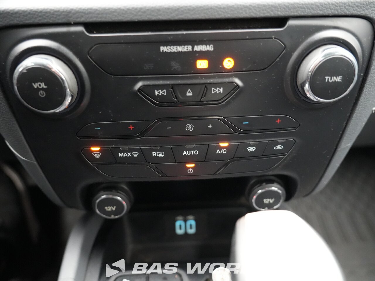 Other : Ford Ranger 160PK Пикапи