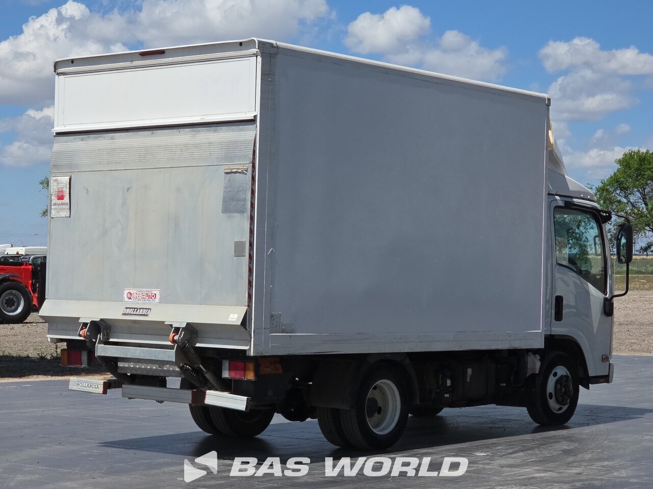 Other : Isuzu M27 Cassoni