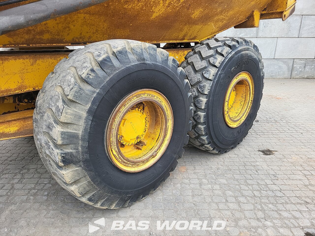 Other : Volvo A25 D قلابة مفصلية