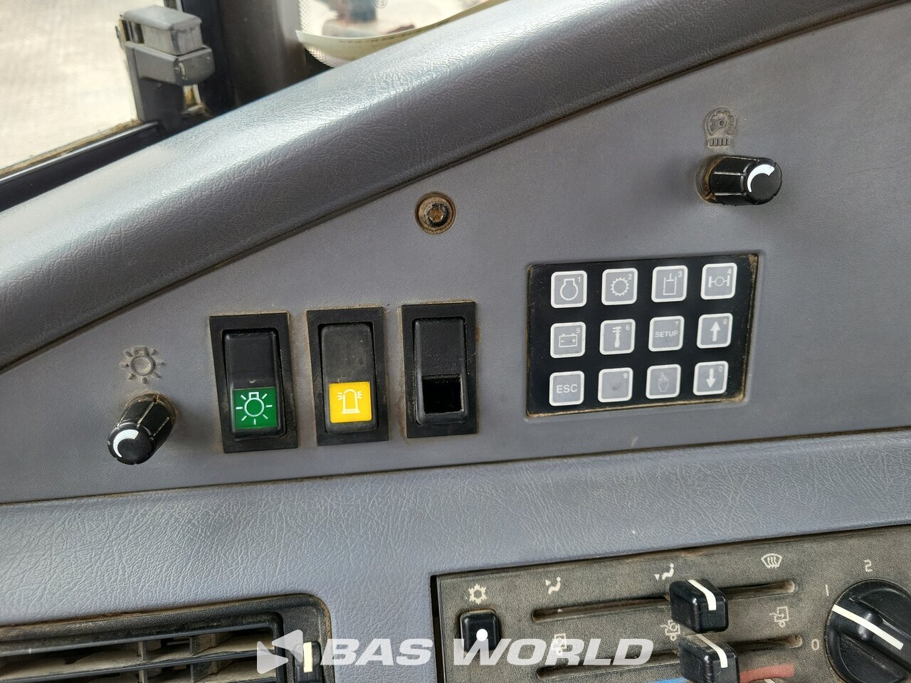 Other : Volvo A25 D قلابة مفصلية