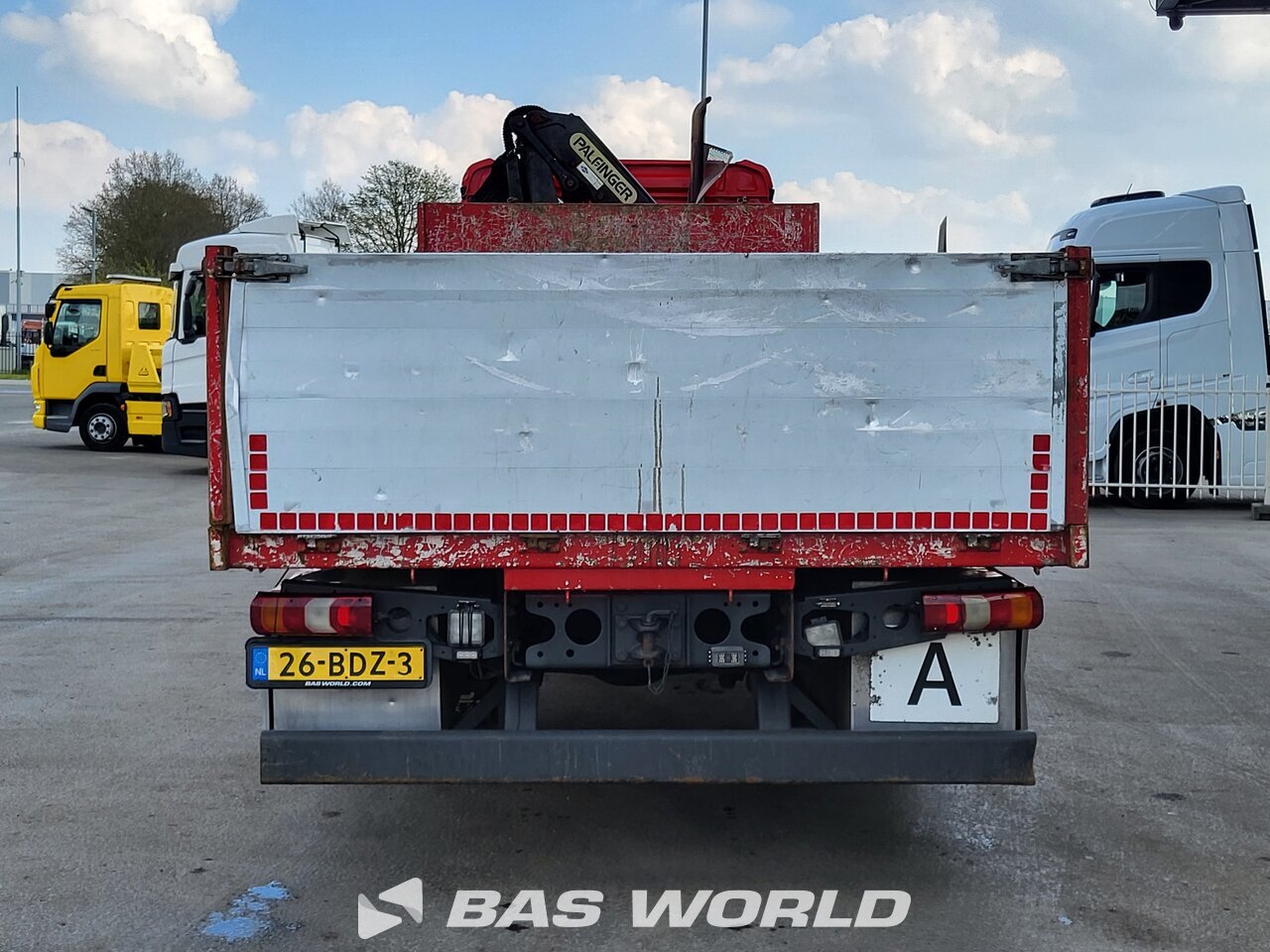 Other : Mercedes Antos 2132 Camion plateaux