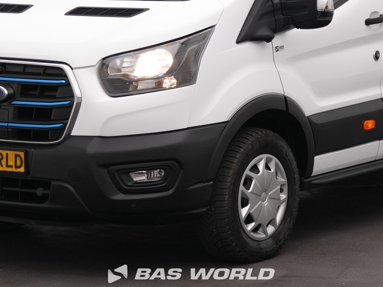 Other : Ford e-Transit 184pk Suljettu pakettiauto