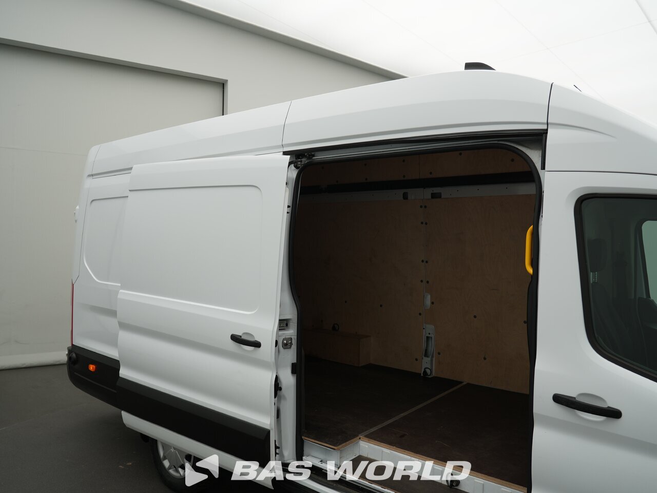 Other : Ford e-Transit 184pk Suljettu pakettiauto