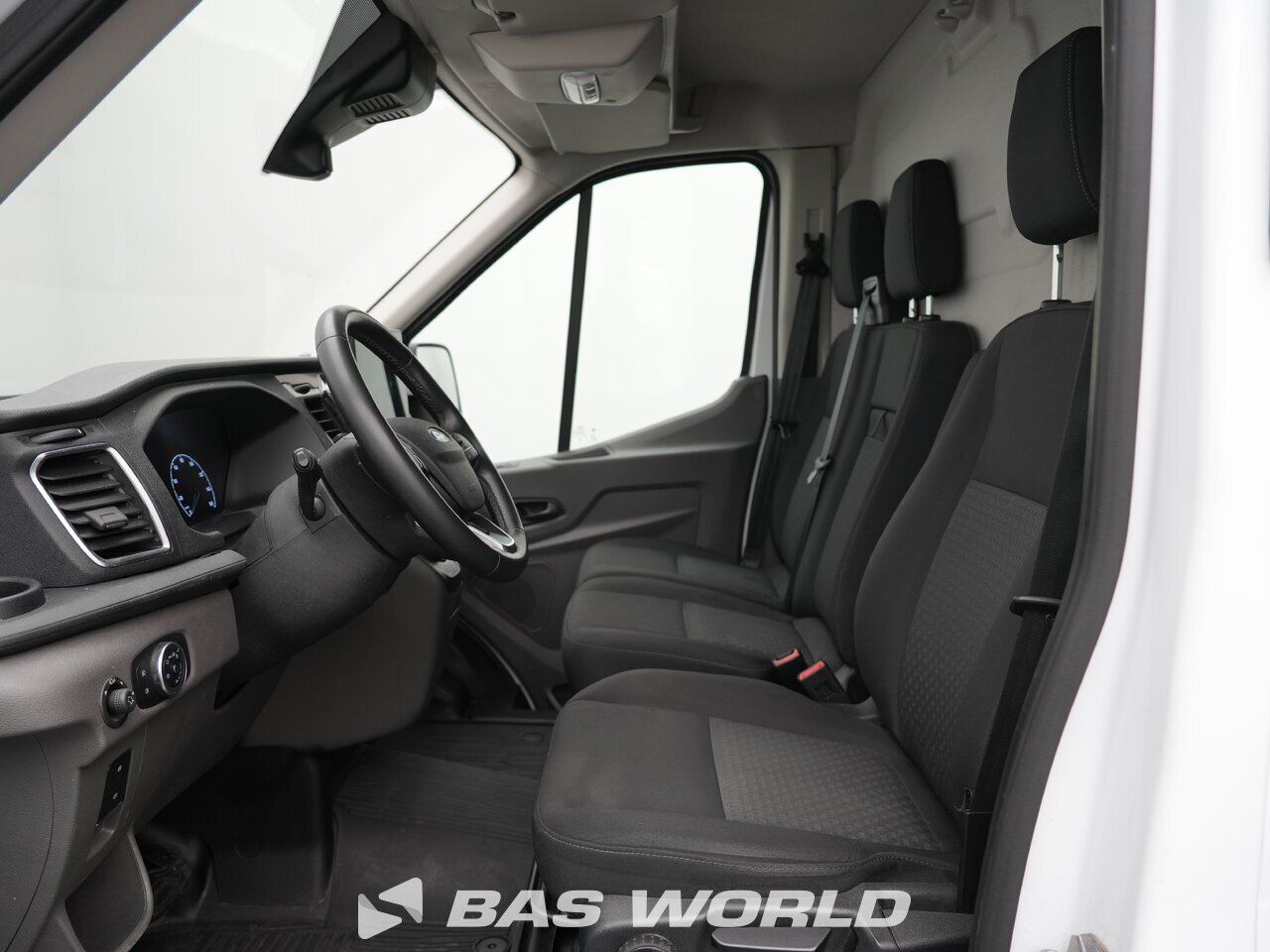 Other : Ford e-Transit 184pk Suljettu pakettiauto
