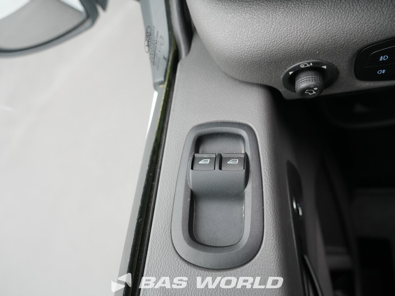 Other : Ford e-Transit 184pk Suljettu pakettiauto