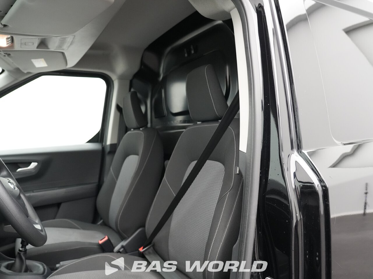 Other : Ford Transit Courier 100pk Gesloten bestelwagen