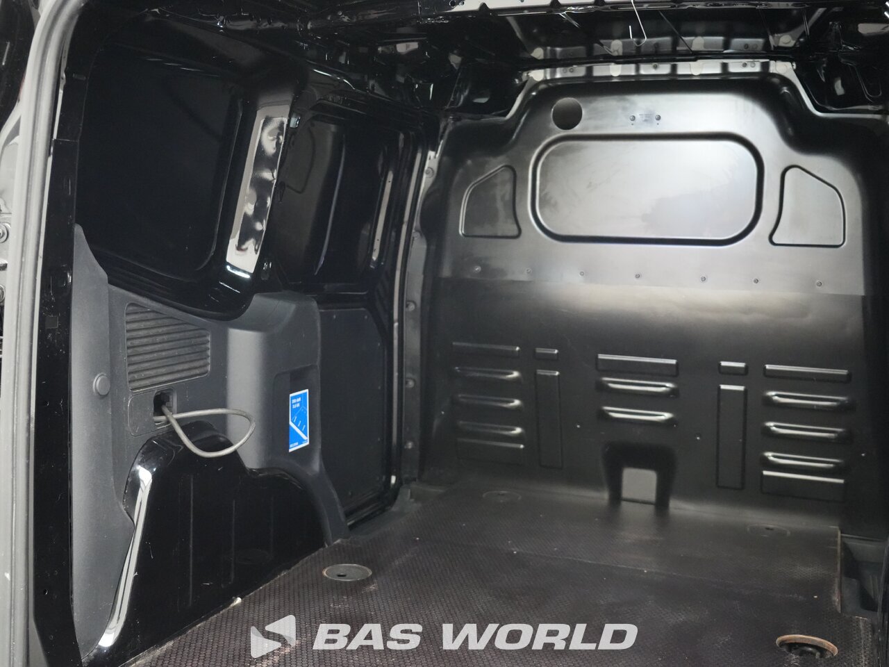 Other : Ford Transit Courier 100pk Furgone chiuso