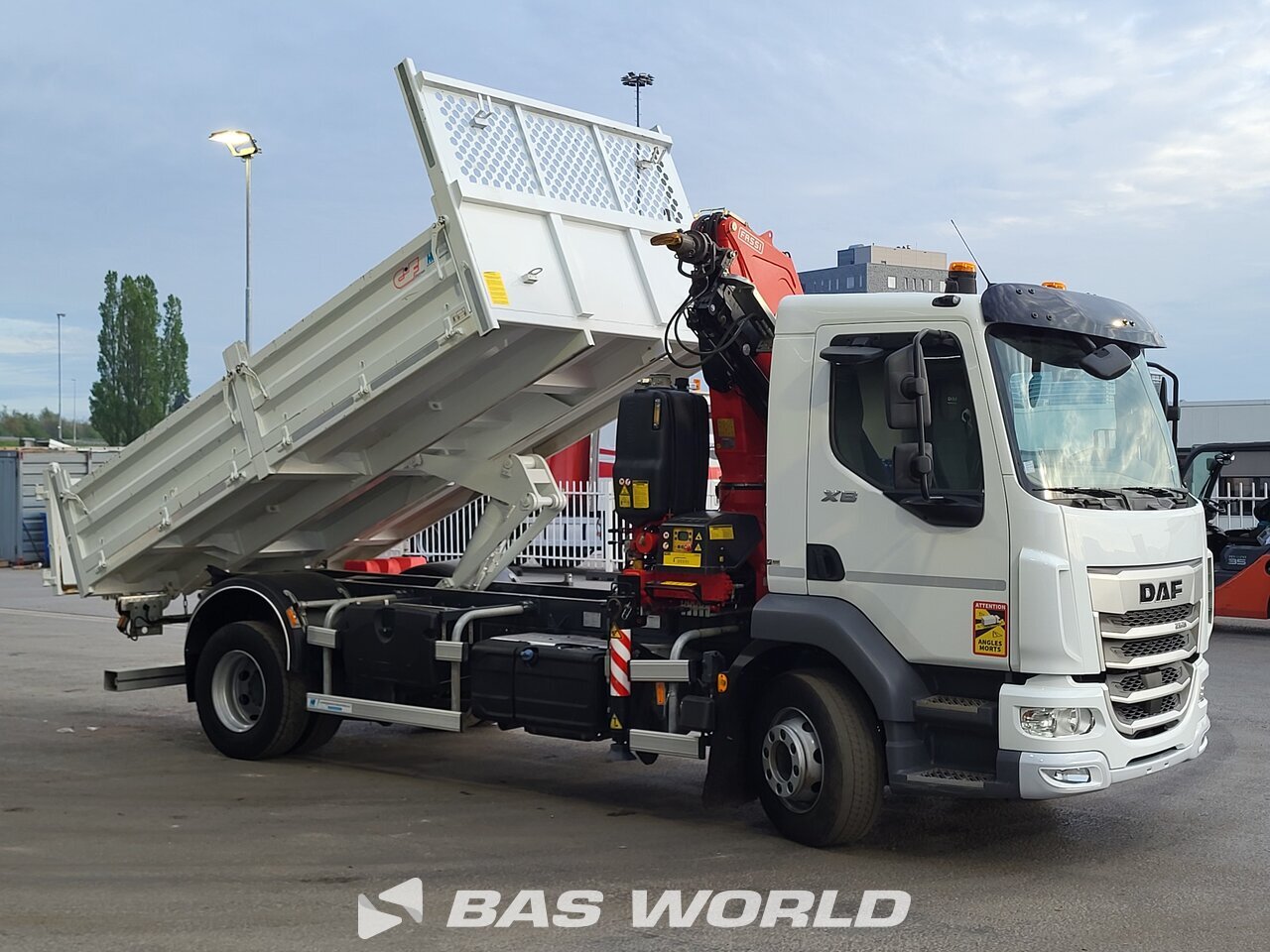 Other : DAF XB 260 Kippiautot kuorma-auto