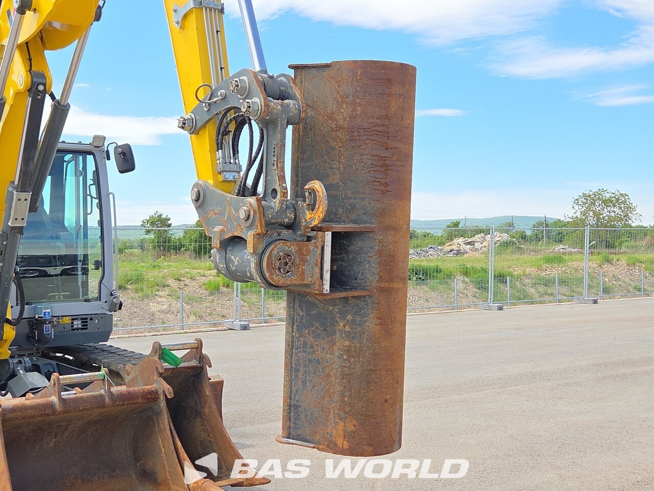 Other : Wacker Neuson ET90 среден багер