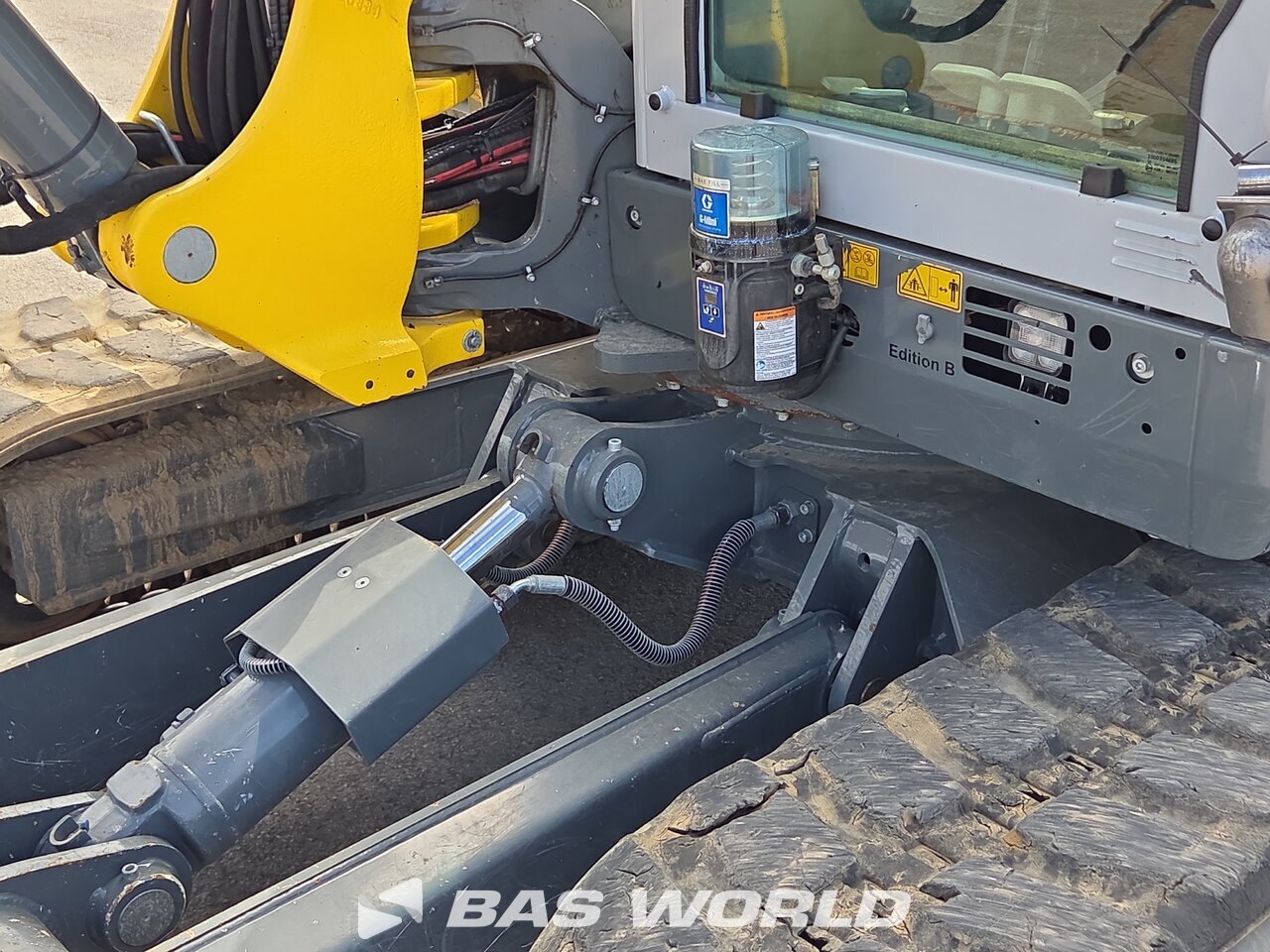 Other : Wacker Neuson ET90 среден багер