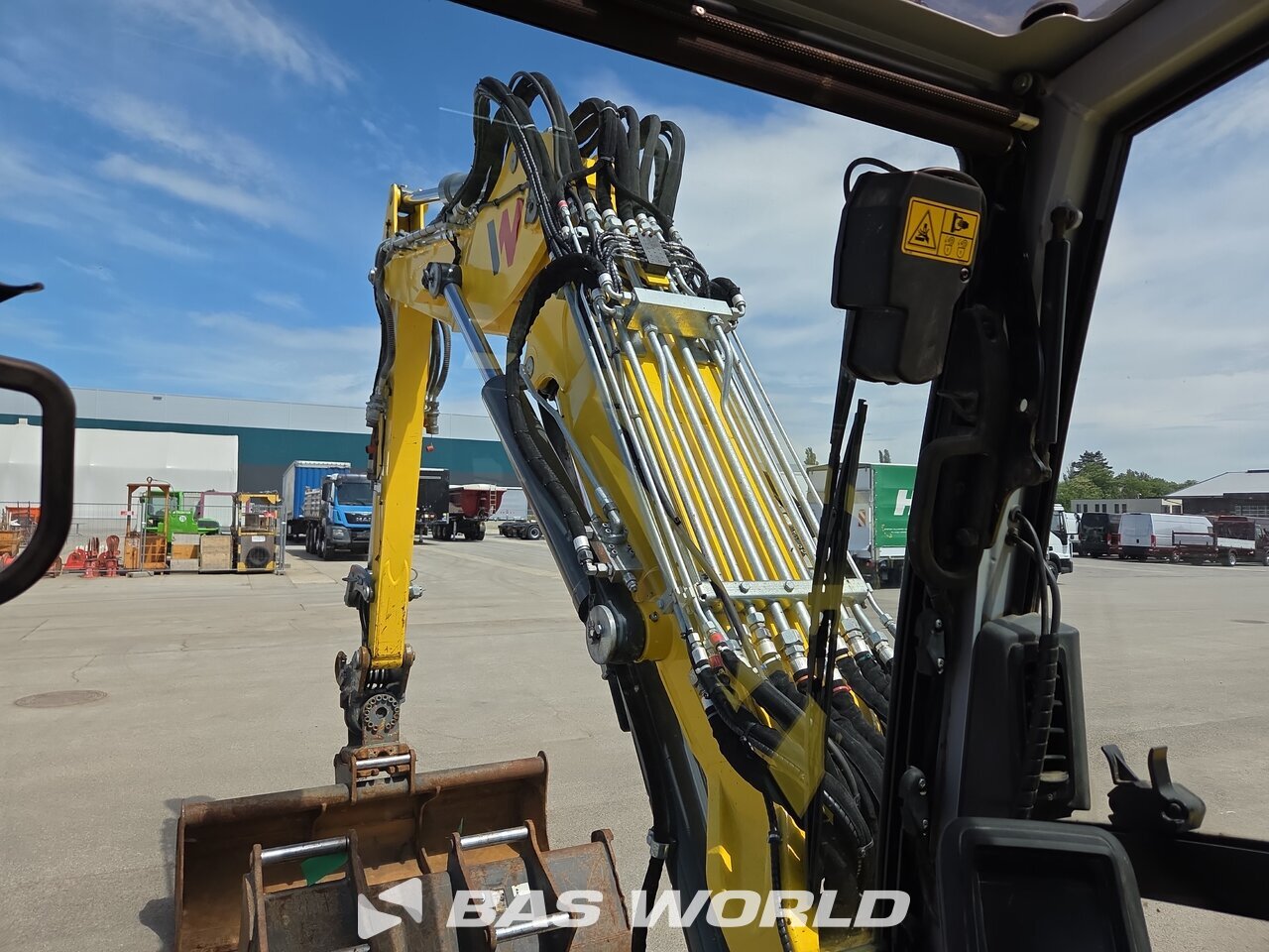 Other : Wacker Neuson ET90 среден багер