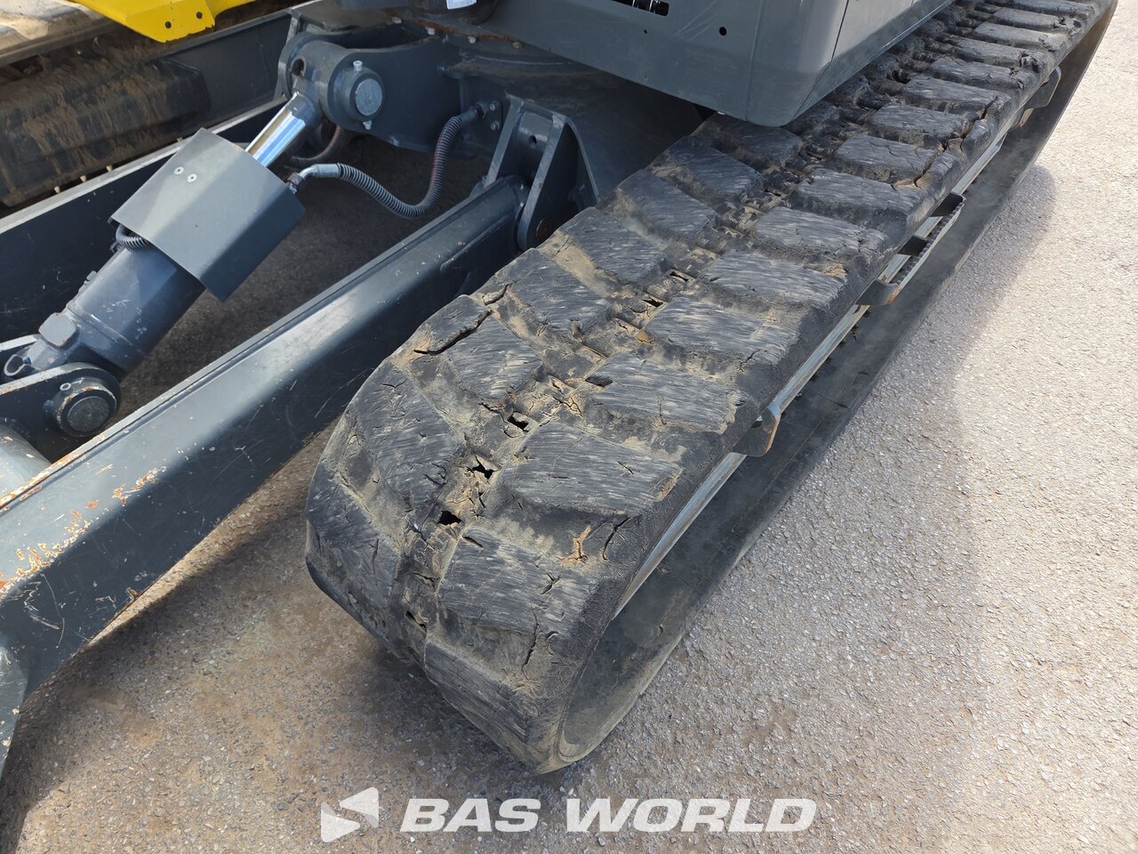 Other : Wacker Neuson ET90 среден багер