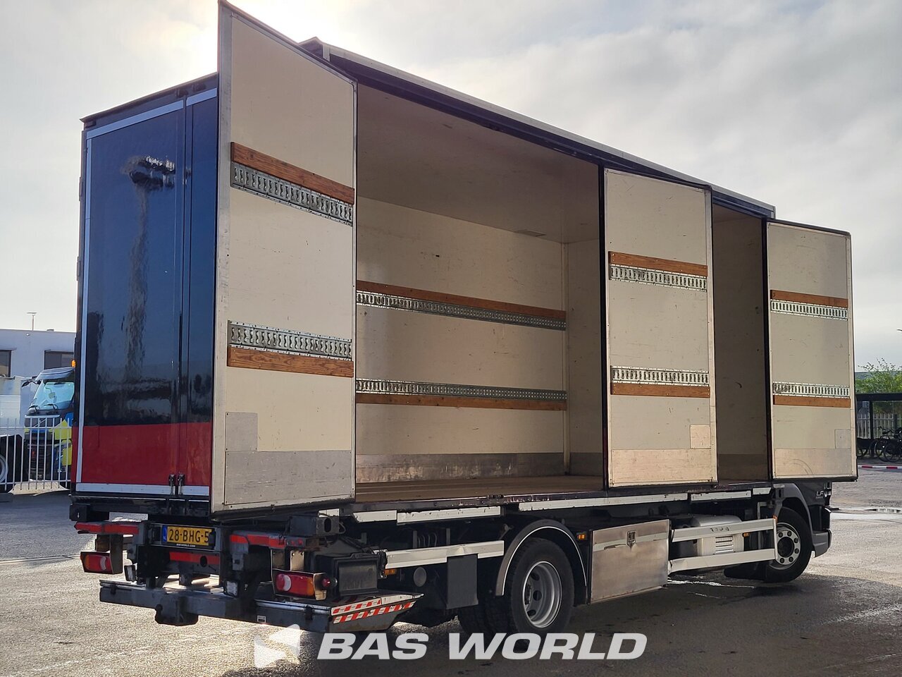 Other : DAF LF 180 Swap body trucks