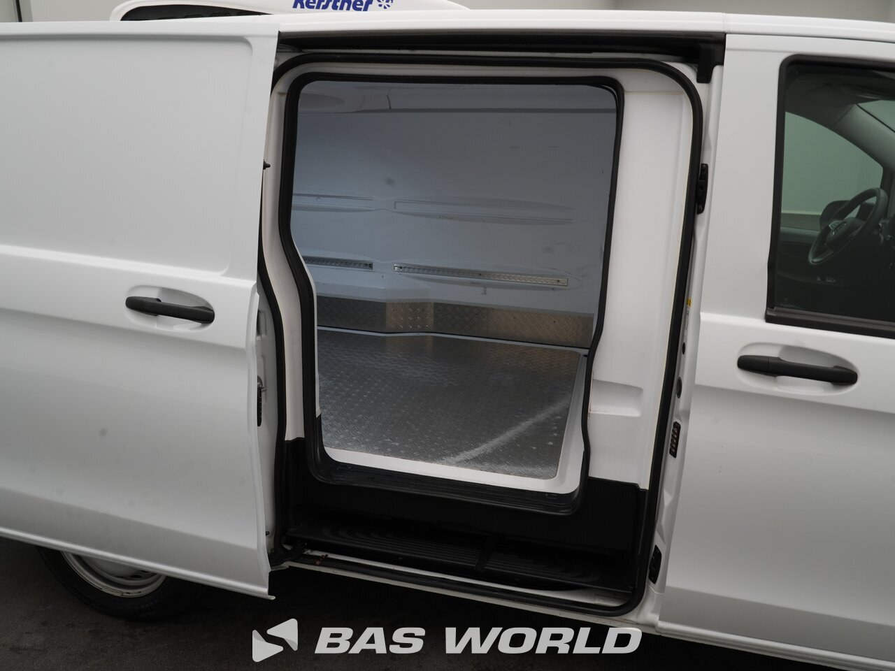 Other : Mercedes Vito 116 Затворен хладилен ван