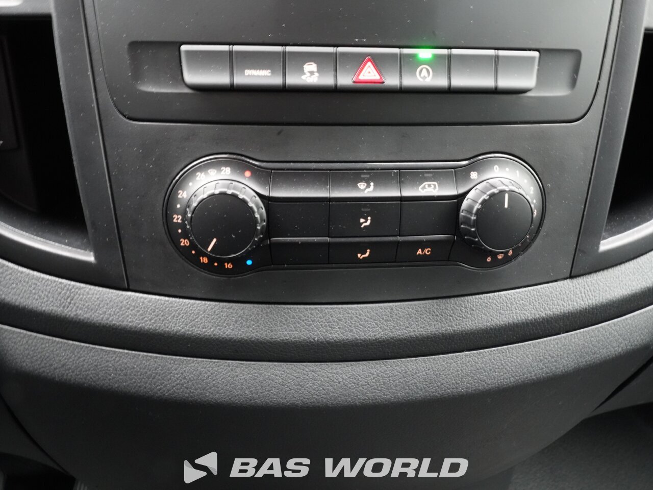 Other : Mercedes Vito 116 Sluten kylbil