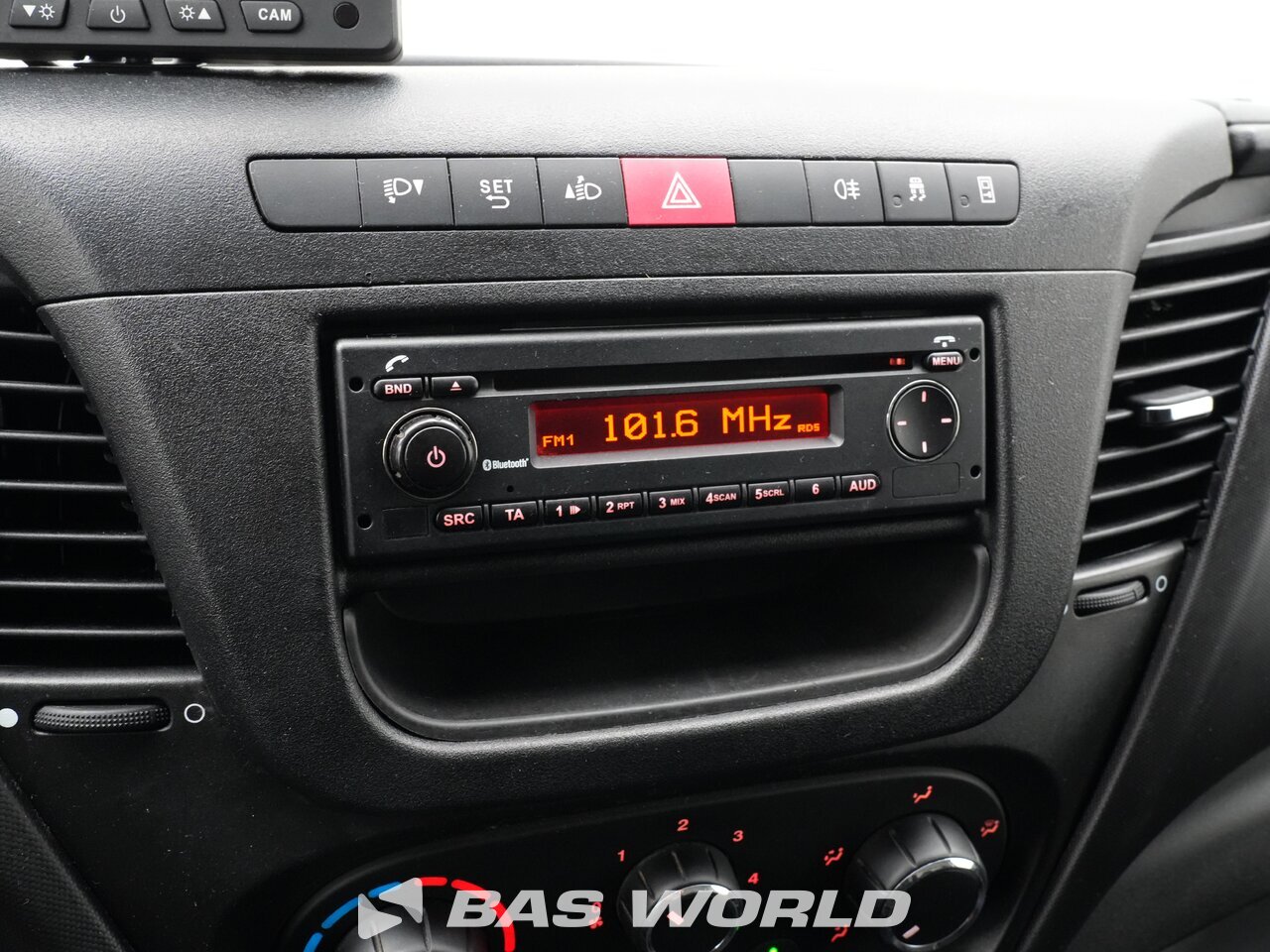 Other : Iveco Daily 35C14 Box body