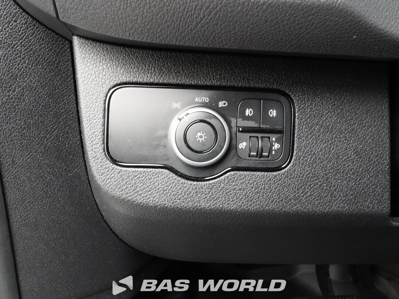 Other : Mercedes Sprinter 317 CDI Lukket varebil