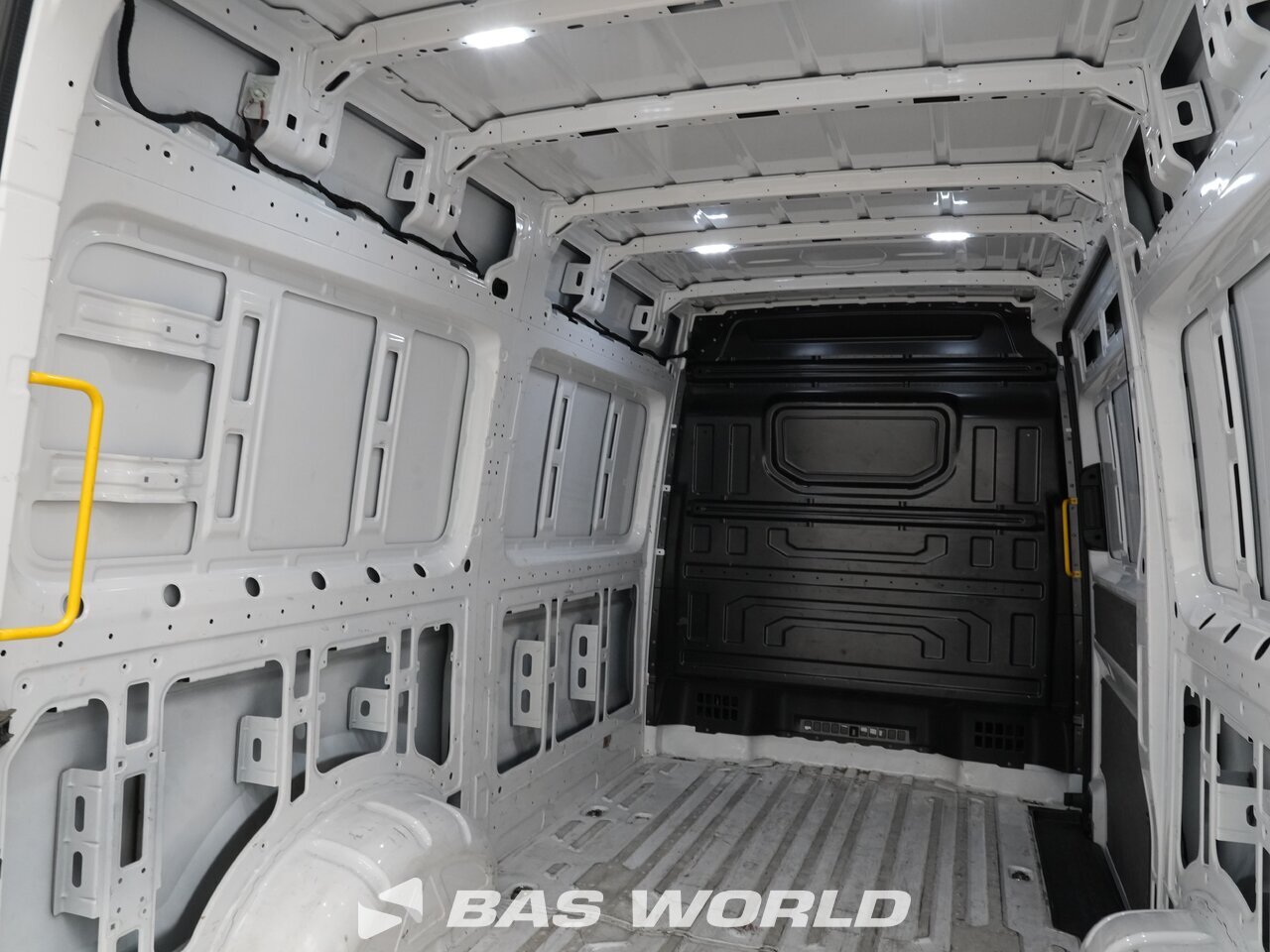 Other : Volkswagen Crafter 140pk Kastenwagen