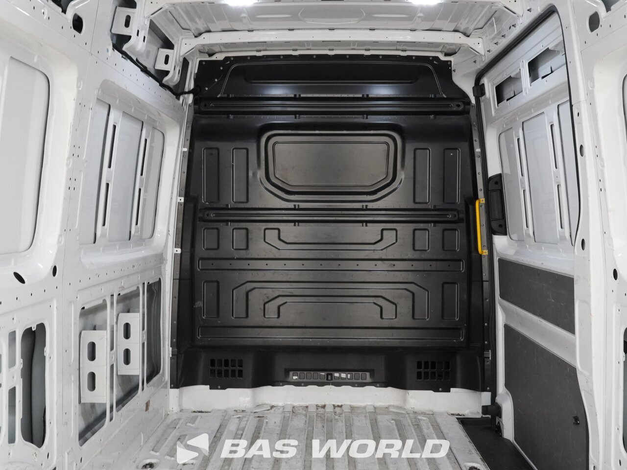 Other : Volkswagen Crafter 140pk Kastenwagen