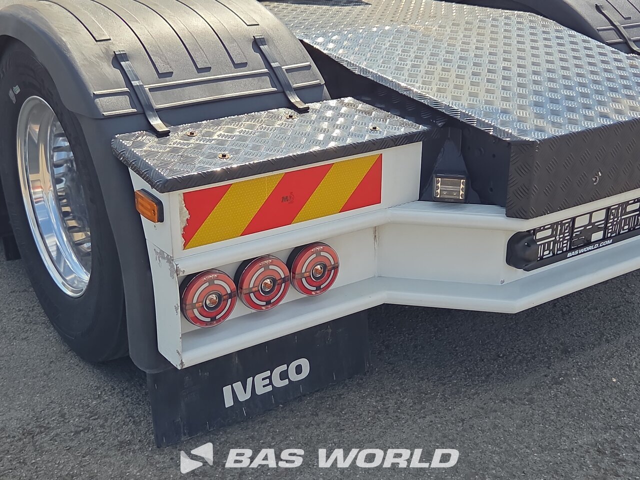 Other : Iveco S-Way 570 Trekker