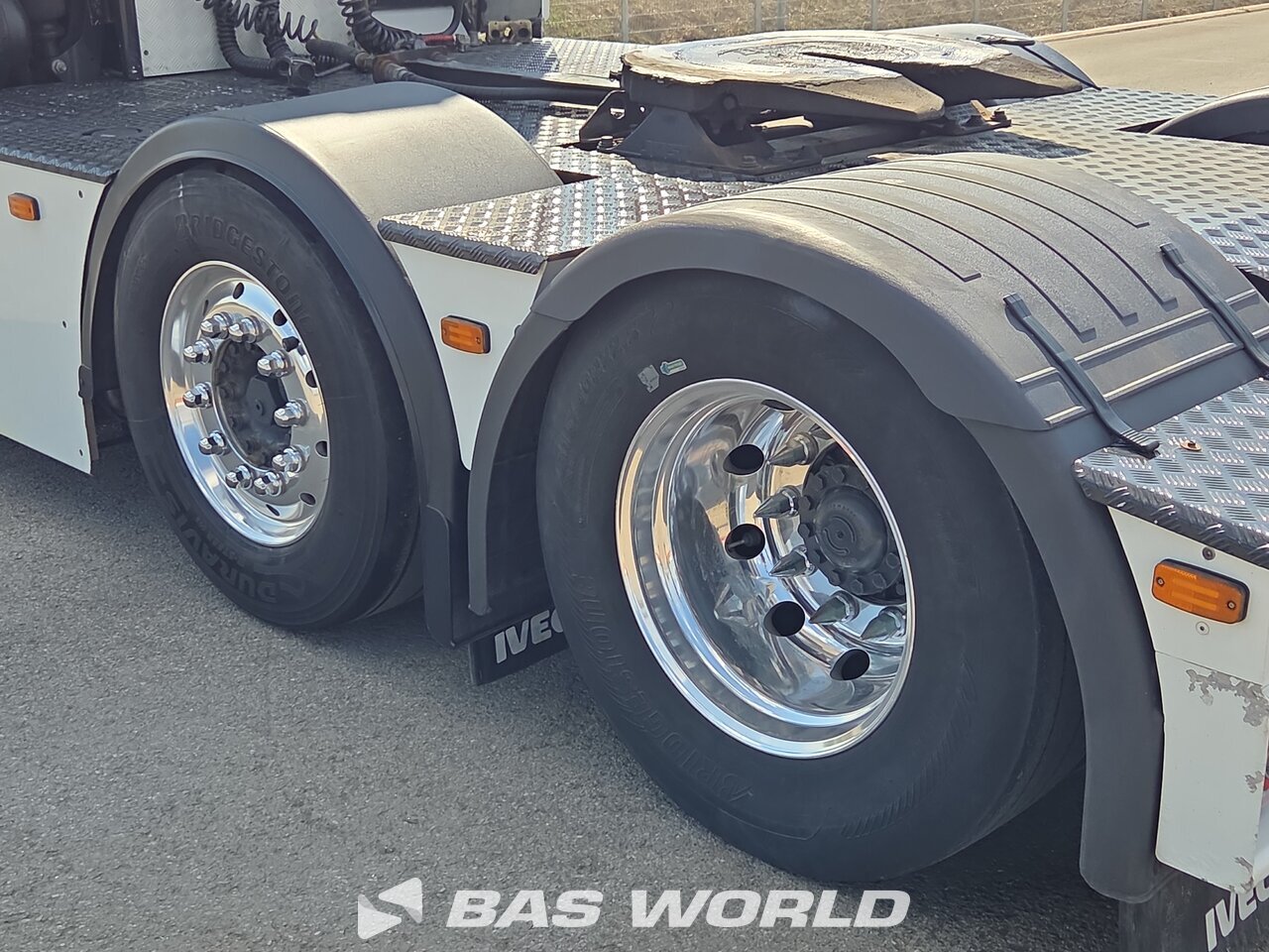 Other : Iveco S-Way 570 Trekker