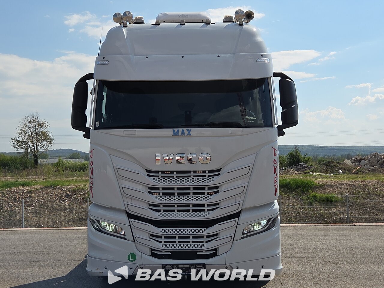 Other : Iveco S-Way 570 Trekker
