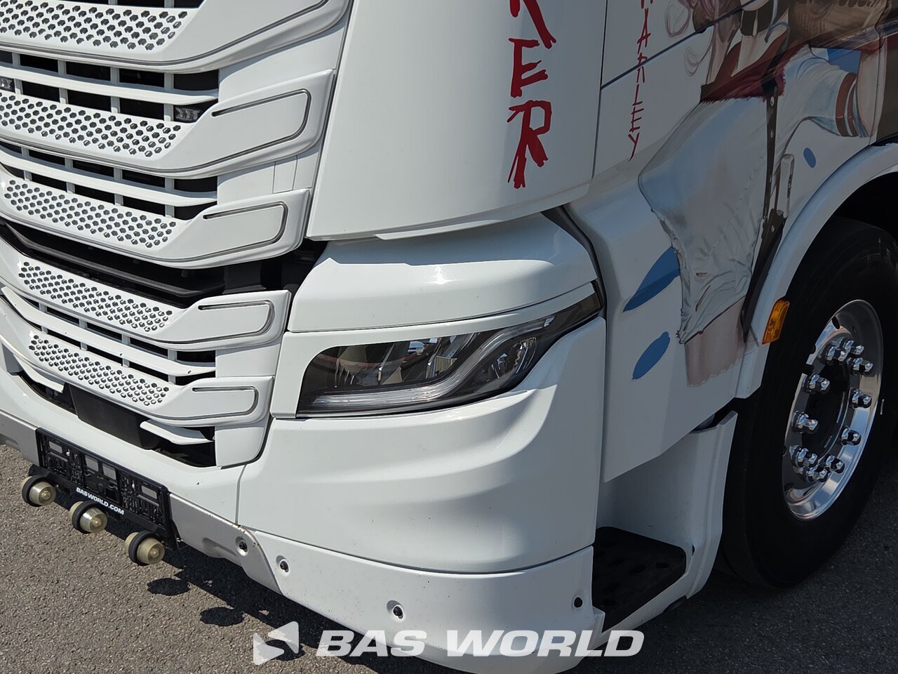 Other : Iveco S-Way 570 Trekker