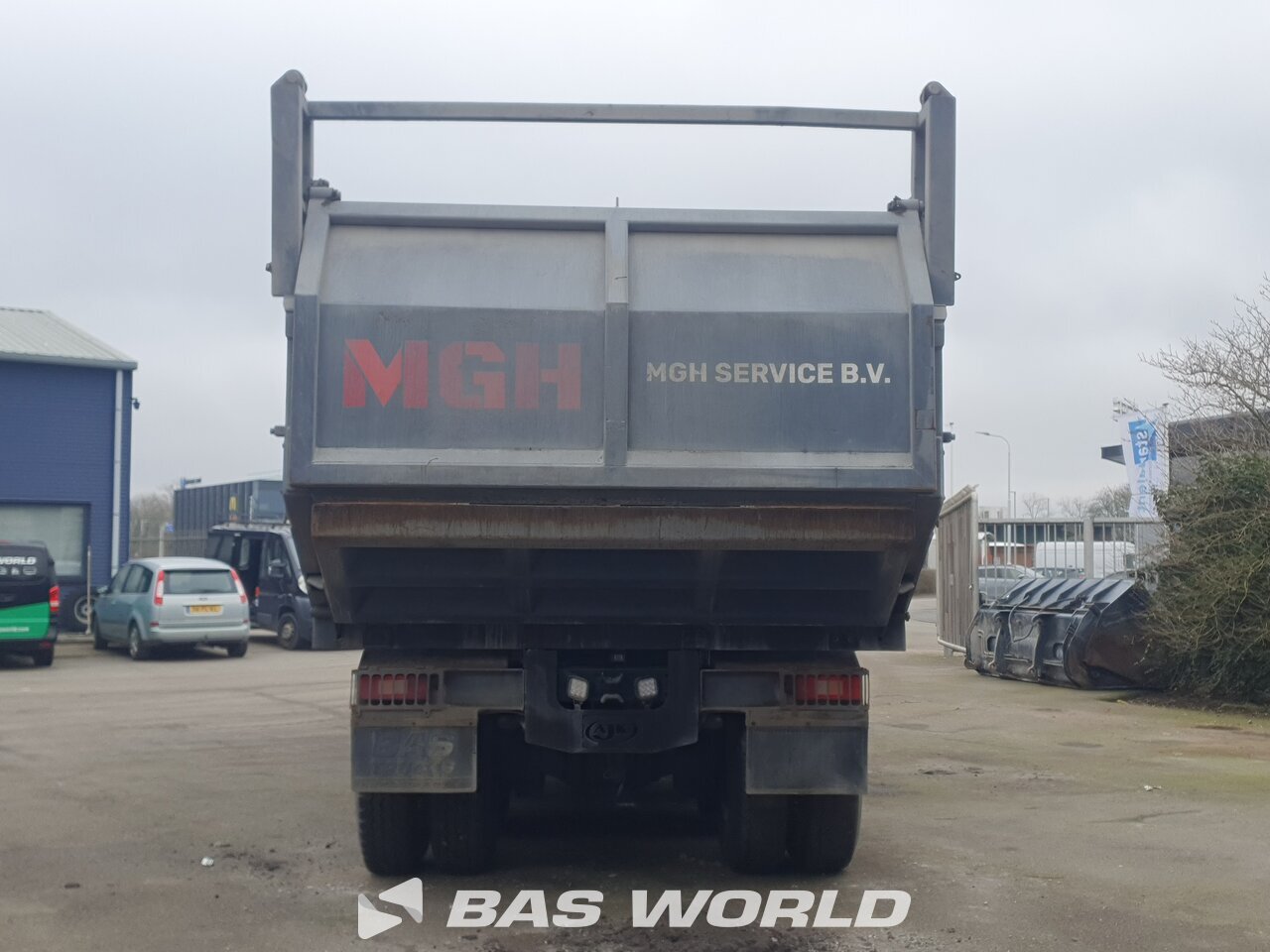 Loading chart Crane : Volvo FMX 460 Camión volquete