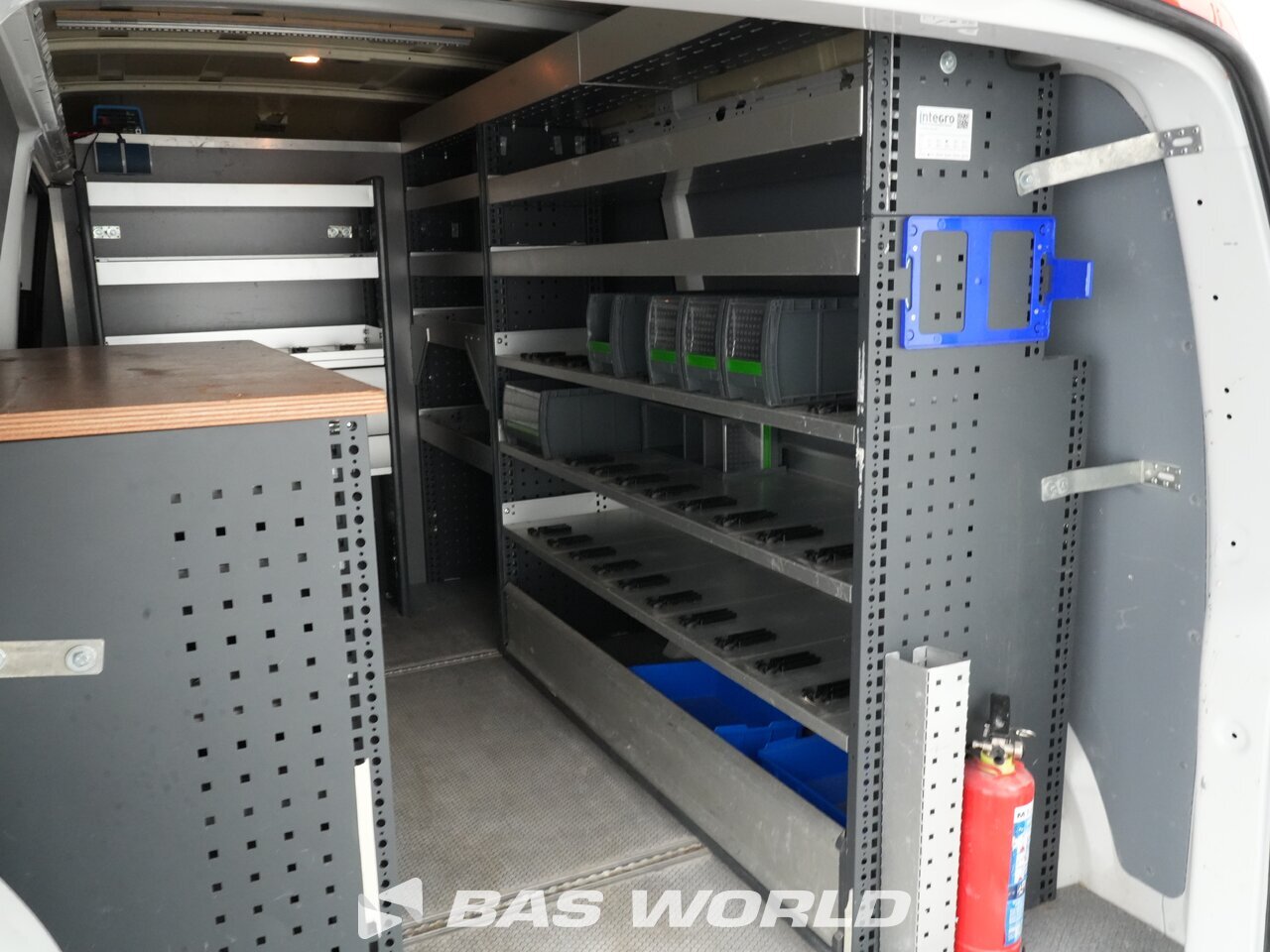 Other : Volkswagen Transporter 150PK Lukket varebil