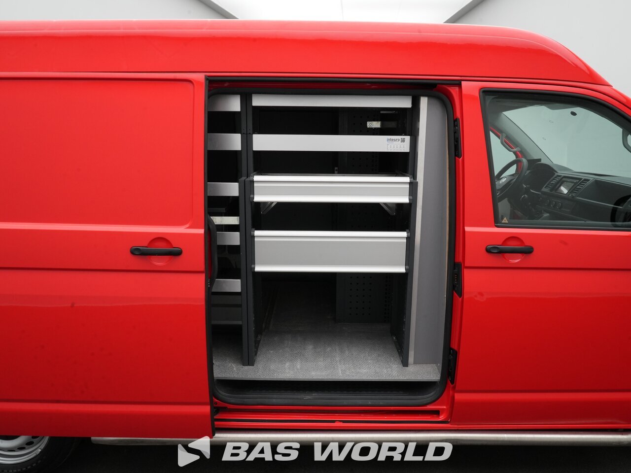 Other : Volkswagen Transporter 150PK Lukket varebil