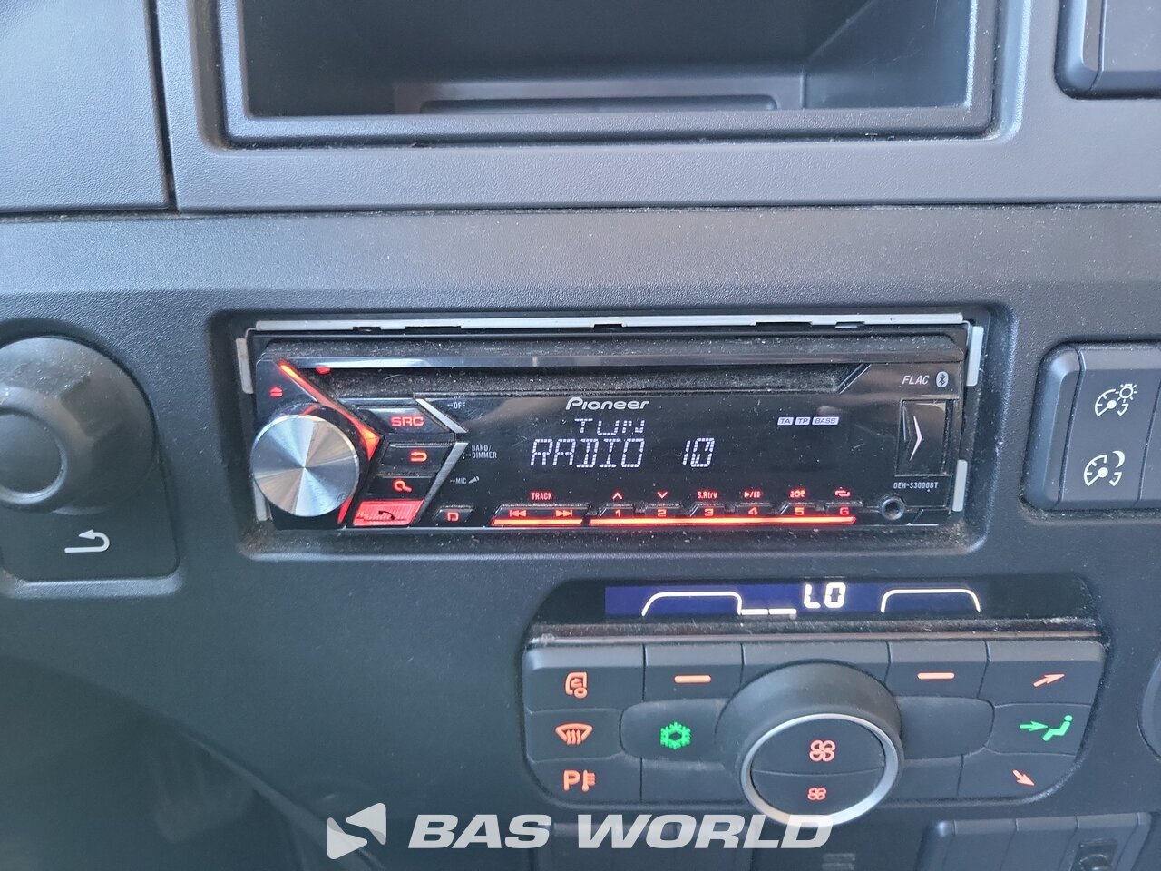 Other : DAF CF 370 شاحنات الحاويات