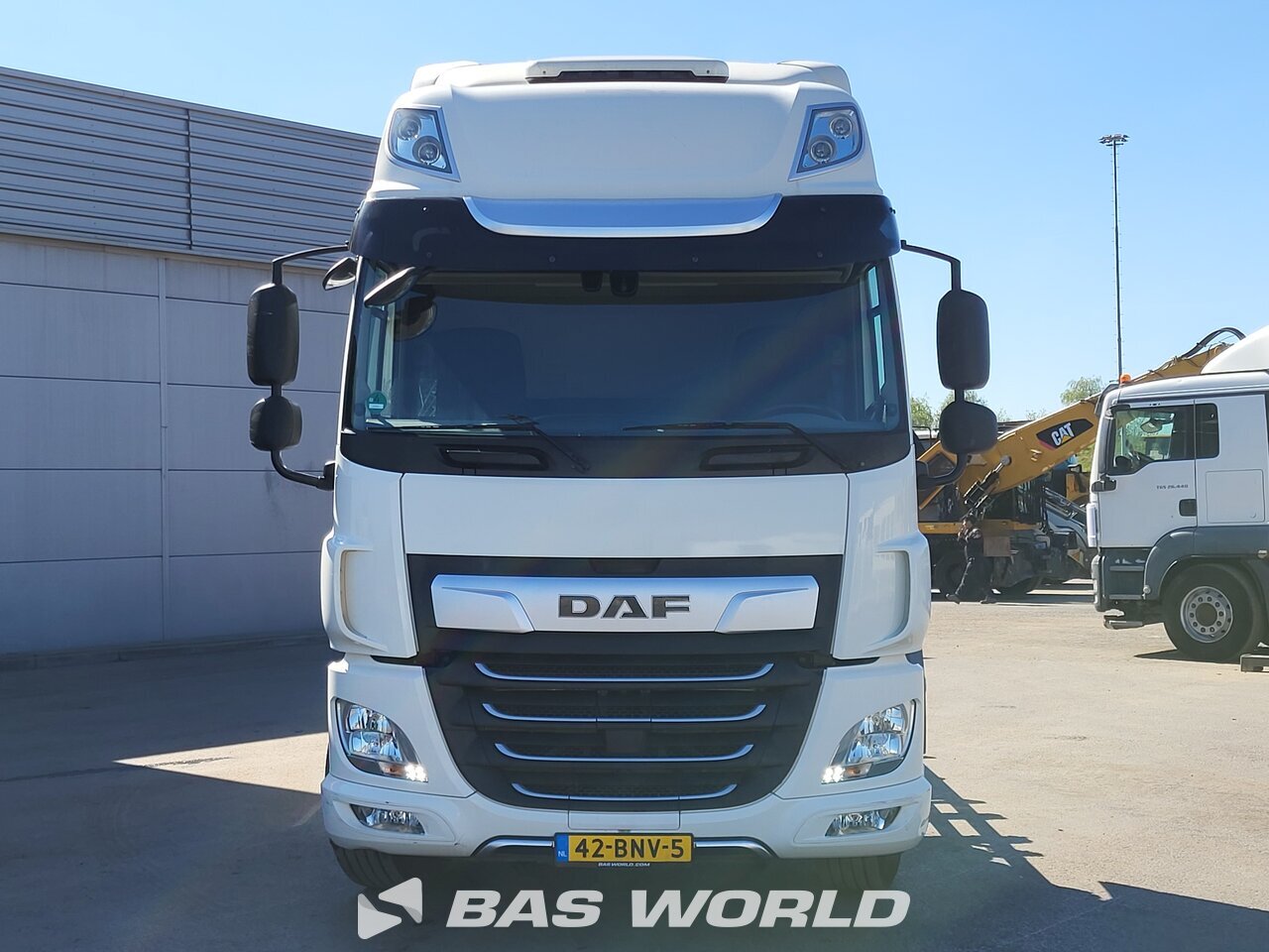 Other : DAF CF 370 شاحنات الحاويات