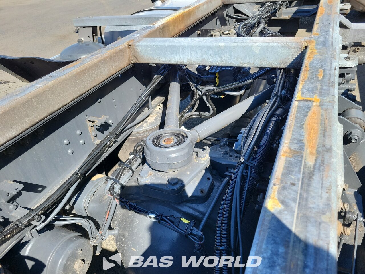 Other : DAF CF 370 شاحنات الحاويات